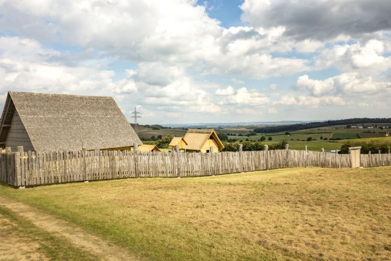 Keltische Freilichtanlage am Ipf Blick auf die keltische Freilichtanlage am Ipf
